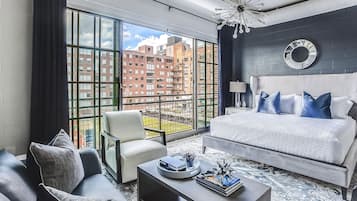 1 habitación, tabla de planchar con plancha, wifi y ropa de cama