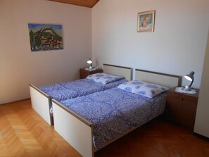 3 dormitorios, wifi gratis, ropa de cama