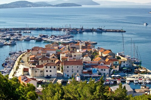 Apartment in Vodice with Seaview, Terrace, Air condition, WIFI (3420-3)
