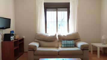 TV, fireplace, DVD player, stereo