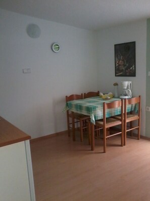 Dineren