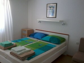 1 chambre, Wi-Fi gratuit, draps fournis