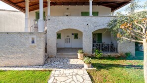 Exterior - Aparment Inteuro in Porec, Istria (Porec)