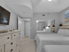 3 chambres, bureau, fer et planche à repasser, accès au Wi-Fi (inclus)