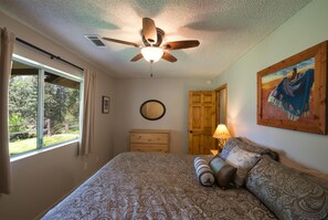3 bedrooms, Internet, bed sheets - Blue Bird Ranch (Oakhurst)