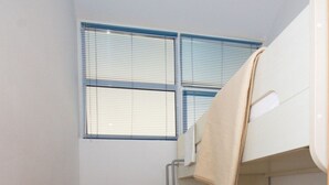 واي فاي مجانًا وملاءات أسرّة