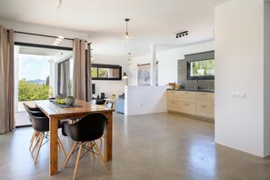 Dining - Casa Sur, Sea Views from Conil Lanzarote with heated pool (Conil)