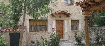 Self catering El Fresno for 10 people