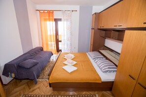 1 dormitorio, wifi gratis, ropa de cama y accesible en silla de ruedas
