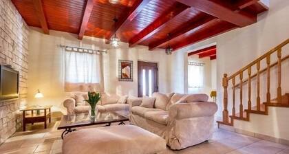 Holiday Home in Loborika with Terrace, Air condition, WIFI, Washing machine (3642-1)
