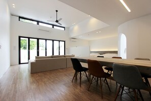 Private Vacation Home | Living area - The Stella Hamahiga (Uruma)