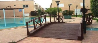 Nice apartment in residence with pool 4206