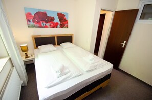 1 Schlafzimmer, Bügeleisen/Bügelbrett, kostenloses WLAN, Bettwäsche