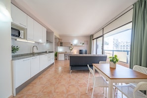 Interior - HomeHolidaysRentals Barcelona-Costa Barcelona (Malgrat de Mar)