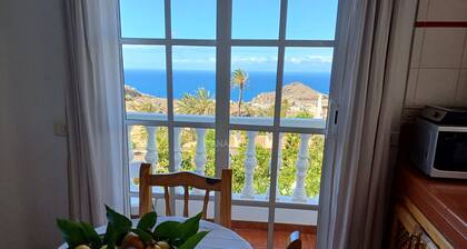 Appartement Isabel:Tranquillité, Vues Incroyables et Plage Alojera