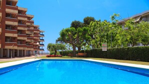 Pool - 2-Bedroom Apartment with Sea Views & Pool · UHC MAS D'EN GRAN (Cambrils)