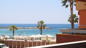 Property grounds - 2-Bedroom Apartment with Sea Views & Pool · UHC MAS D'EN GRAN (Cambrils)