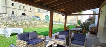 Casa rural para 22 personas en Egiarreta (Navarra)