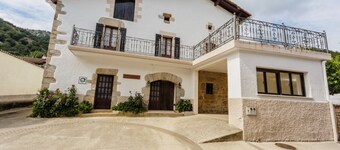 Casa rural para 22 personas en Egiarreta (Navarra)