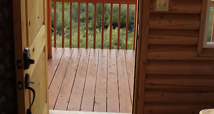 Wranglers Quarters RiverView Cabin - Sevier River Ranch - 1 King bed