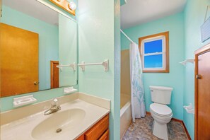 Towels, soap, toilet paper