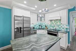 Fridge, microwave, oven, stovetop - Newly Renovated Dockside 2 bed, 2 bath at Sanibel Moorings #1621 (Sanibel)