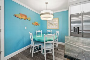 Dining - Newly Renovated Dockside 2 bed, 2 bath at Sanibel Moorings #1621 (Sanibel)