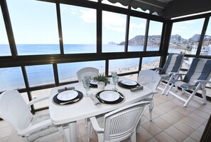 Dining - A40 CALPEMAR  C 8º 32 (Calpe / Calp)