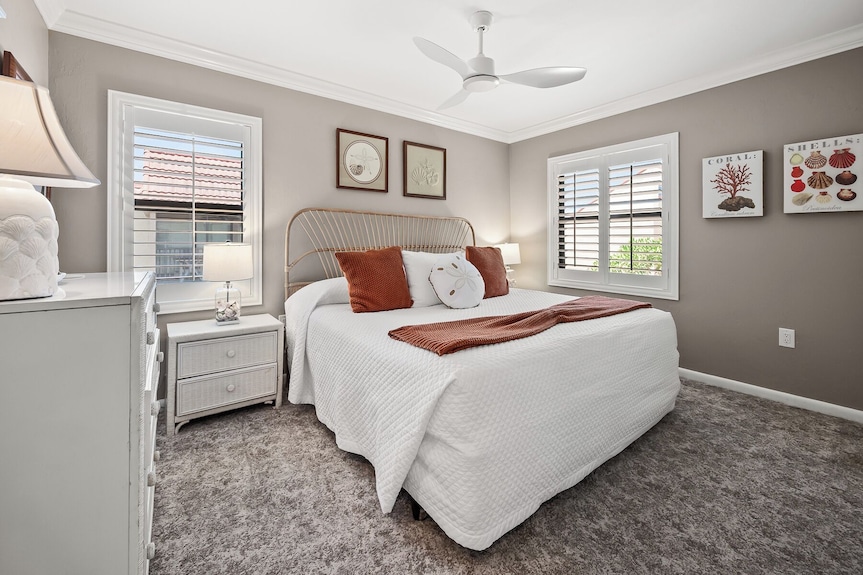 Cozy Garden View 1 Bed, 1 Bath At Sanibel Moorings #912 - Lighthouse Beach Park