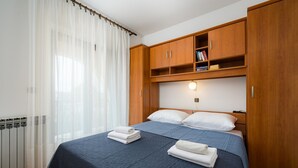 Unclassified image, 2 of 29, button - Apartment Bruna in Porec, Istria (Porec)
