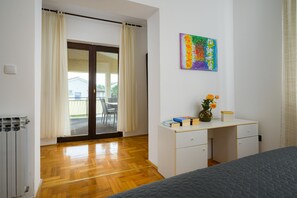 2 habitaciones, wifi gratis y ropa de cama 