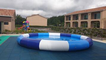 Piscina infantil