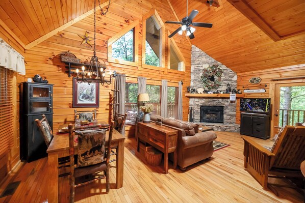 TV, fireplace, DVD player, table tennis