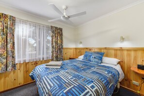 Colchones Tempur-Pedic, decoración personalizada y muebles diferentes 