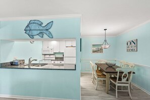 Dining - Cozy Dockside 2 bed, 2 bath at Sanibel Moorings #1612 (Sanibel)