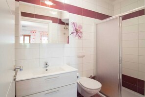 Hair dryer, towels, toilet paper