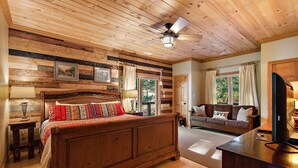 Room - Mountain Family Lodge: A spacious 7-bedroom retreat in Boone, NC, perfect for 28 guests. (Boone)