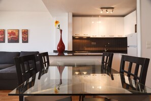 تناول الطعام