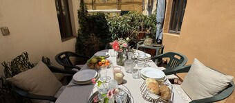 Apartment in Lucca with 2 bedrooms sleeps 6