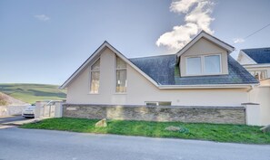 Exterior - 3 Bed in Woolacombe (oc-ocvill) (Woolacombe)