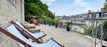4 Bed in Ilfracombe (oc-autumn)