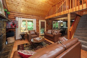 TV, fireplace, DVD player, table tennis