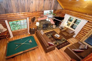 TV, fireplace, DVD player, ping pong