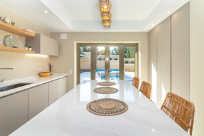 Dining - Villa nº 21 - Luxury Villa with Private Pool (Ferragudo)
