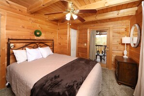 2 Schlafzimmer, BĂŒgeleisen/BĂŒgelbrett, kostenloses WLAN, BettwĂ€sche