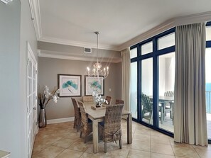 Dining - The Oasis at Orange Beach #2110 (Orange Beach)