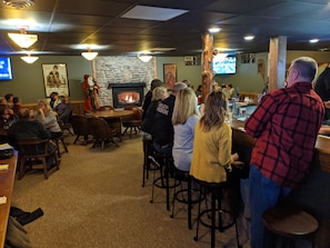 2 bars/lounges - The Lodge at Indian Lake (Central City)