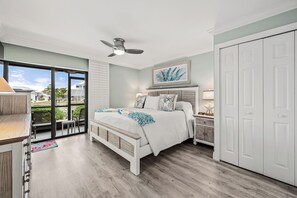 3 bedrooms, iron/ironing board, free WiFi, bed sheets - Newly Renovated Dock View 3 bed, 2 bath at Sanibel Moorings #1541 (Sanibel)