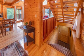 TV, fireplace, DVD player, table tennis