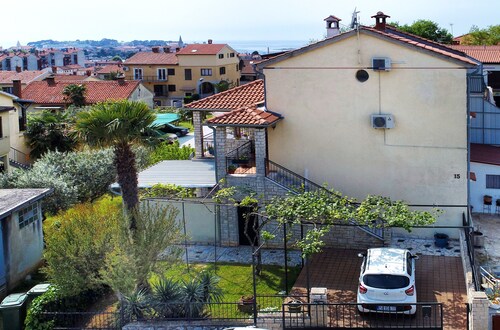 Family Rooms Sabrina